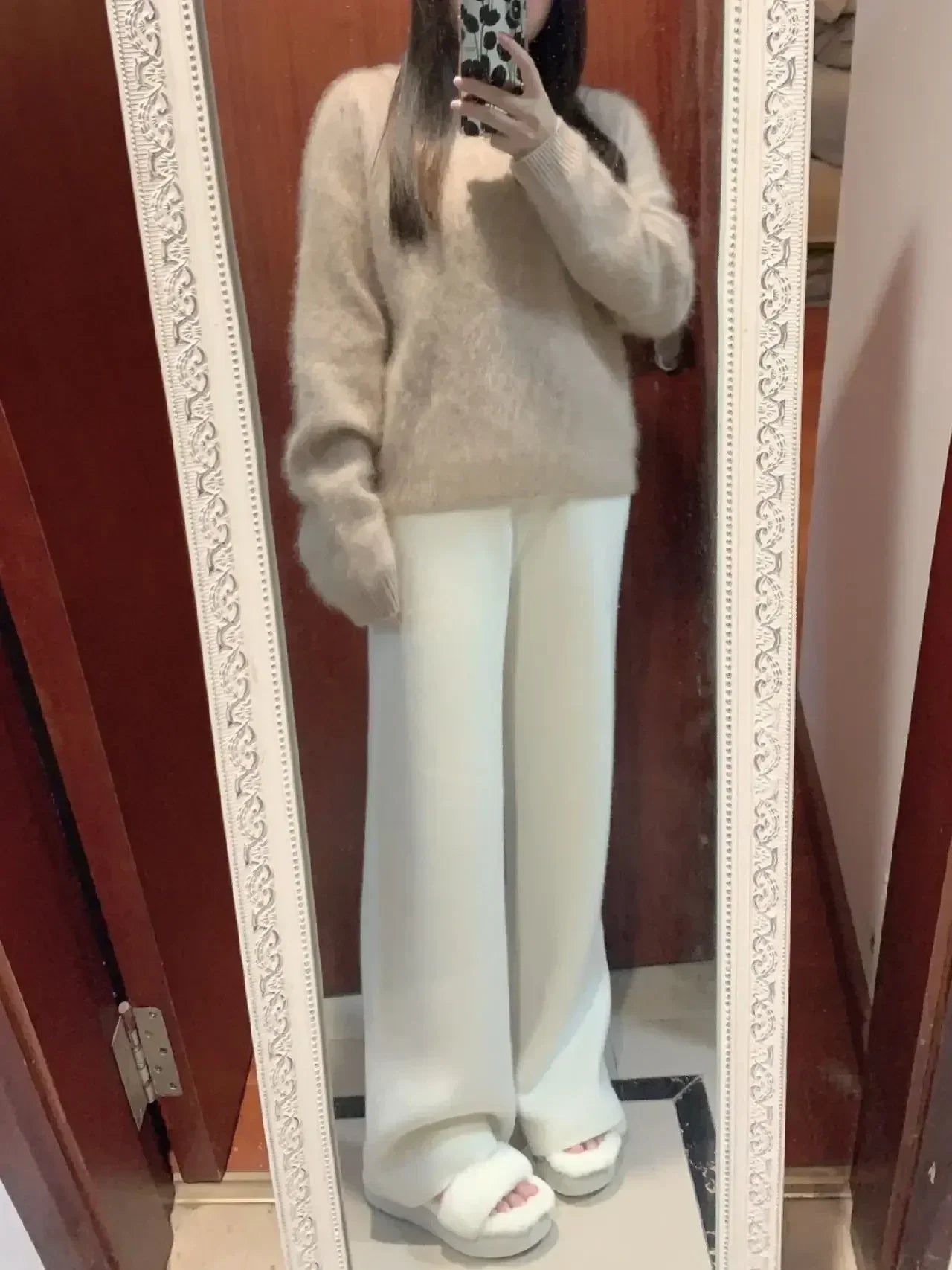 Wide leg knit trousers
